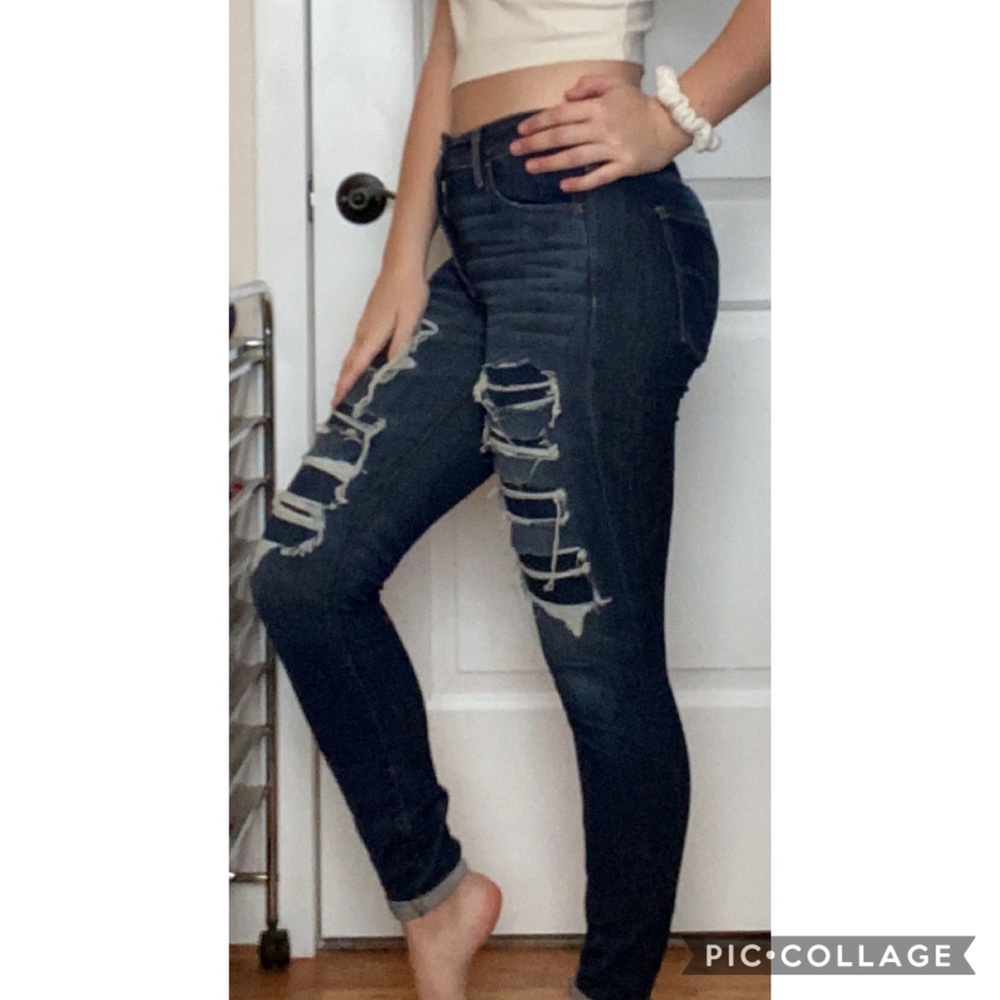 american eagle high waisted ripped jeans